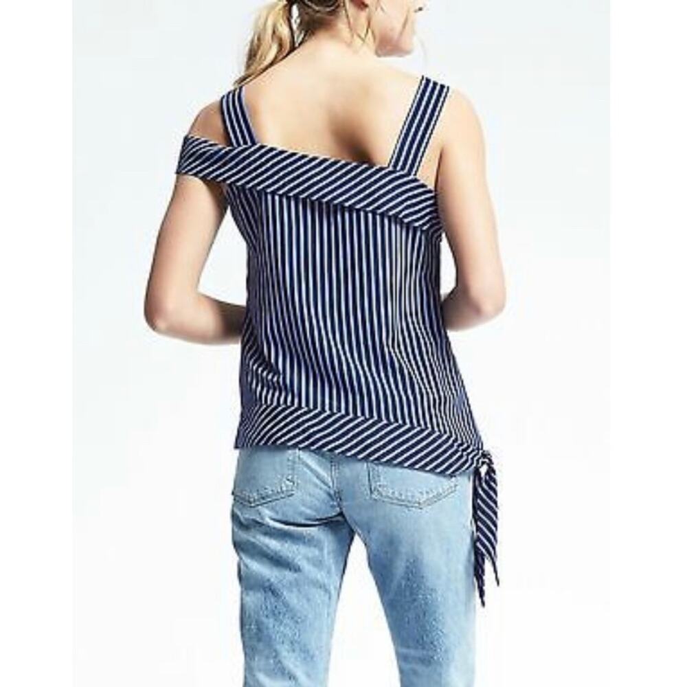 BANANA REPUBLIC Women's Navy Striped Asymmetrical Top